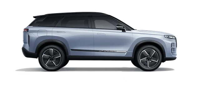 JAECOO J7 PHEV plug-in hybrid SUV in side profile